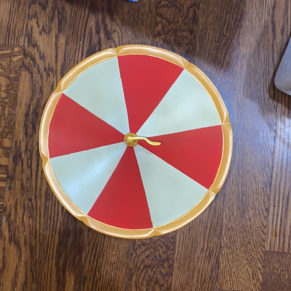 RARE - Vintage Disney Brave Little Tailor Snow Globe Carousel Music Box - Picture 4 of 6